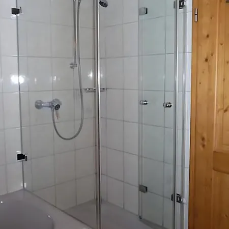 Gaestehaus Reischmann شقة *