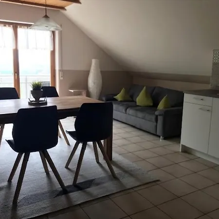Apartment Gaestehaus Reischmann Unterreitnau